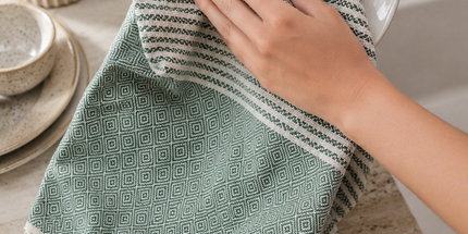 Turkish Cotton Hand Towel Green Zig-Zag 45x90cm | Soft & Quick-Dry | SunKiss Dubai