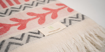 SunKiss Dubai Turkish Beach Towel - Red Waves (100cm x 80cm)